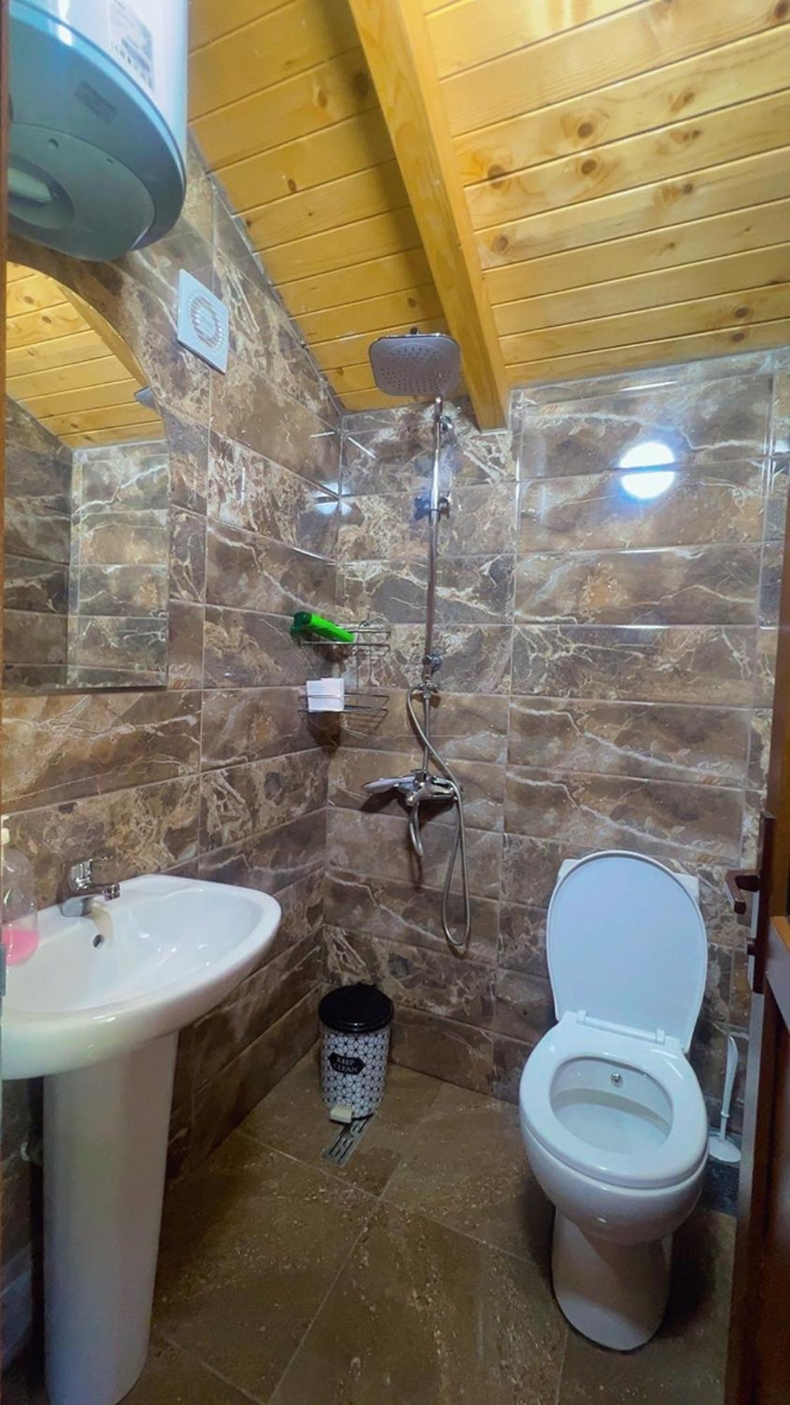 Krojet E Rrogamit Valbone Dış mekan fotoğraf